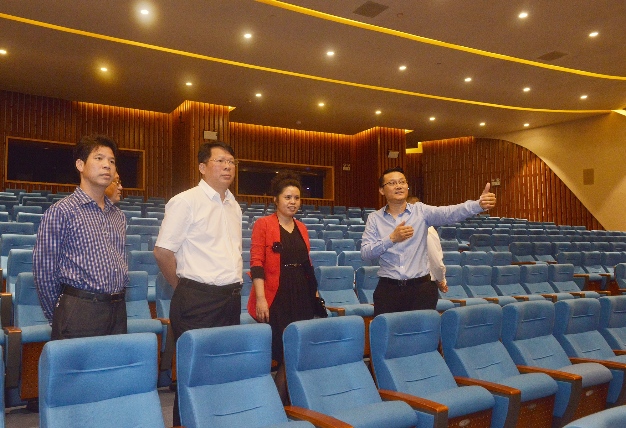 1590487120828312.jpg 20161019024011583.jpg